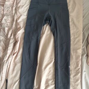 Lululemon - Limited Edition gray color